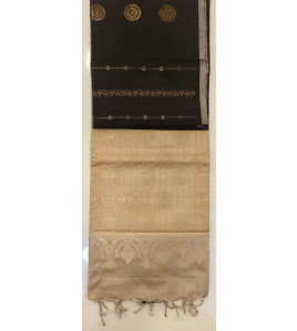 SOFT SILK SAREE WITH BLOUSE