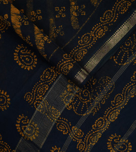 MADURAI SUNGUDI COTTON SAREES 550 MTS