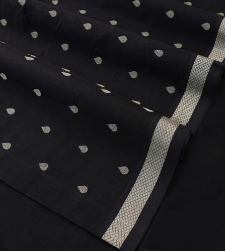 SAREES NEGAMAM WITH BLOUSE