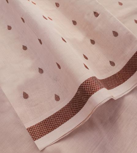 SAREES NEGAMAM WITH BLOUSE