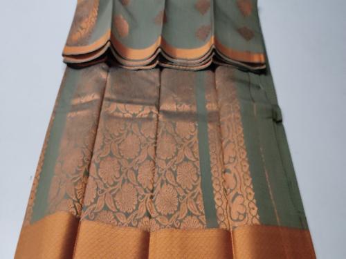 PL BIG BUTTA SAREE